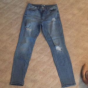REFUGE Skinny Jeans Sz. 12 Medium Wash